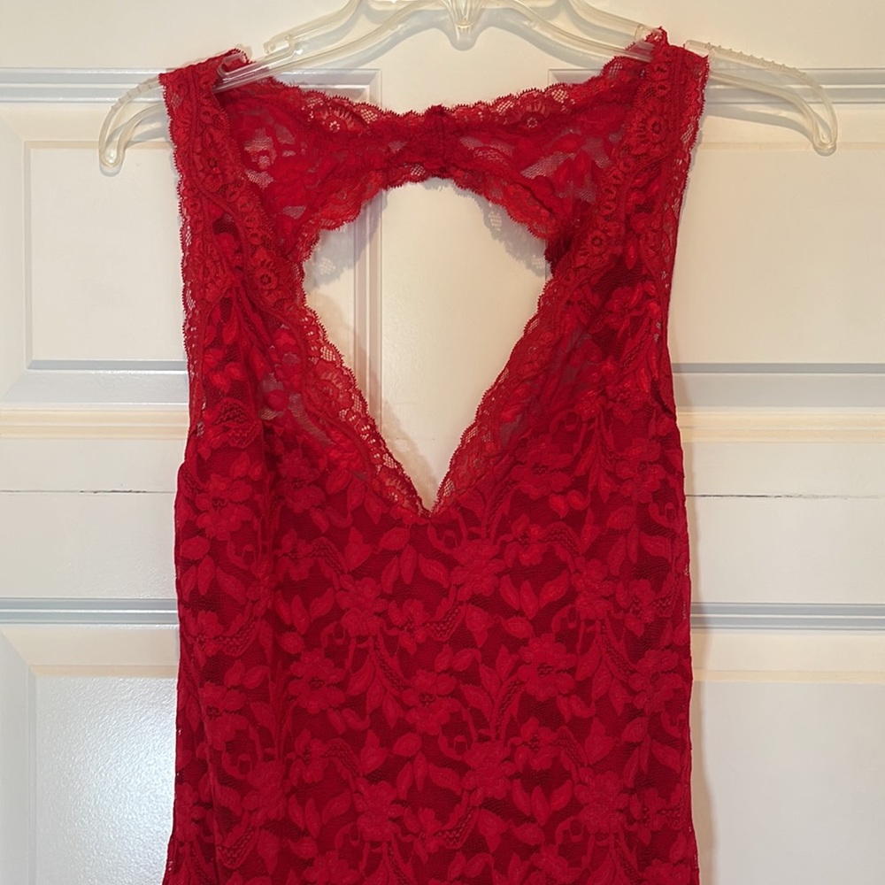 Moda International (M) - Picture 2 of 5